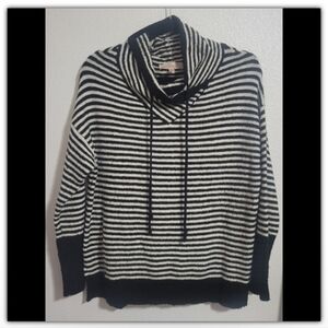 Philosophy sweater with stripes size small